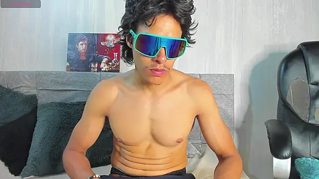 tommyhot7 online show from 27, 6, 2026