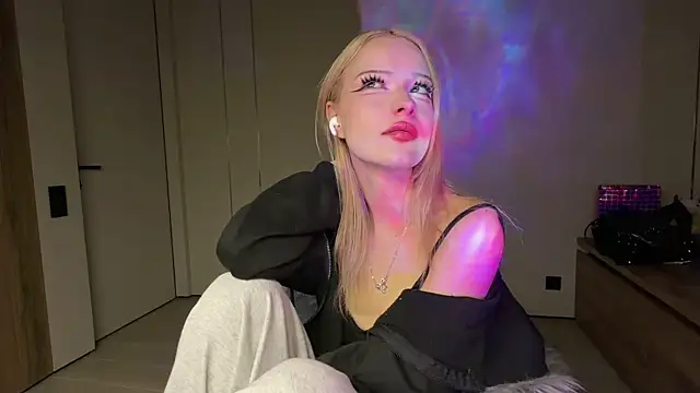 Snapshot of Anny_qte chatting on 2, 6, 2026 Anny qte online show from 2, 6, 2026