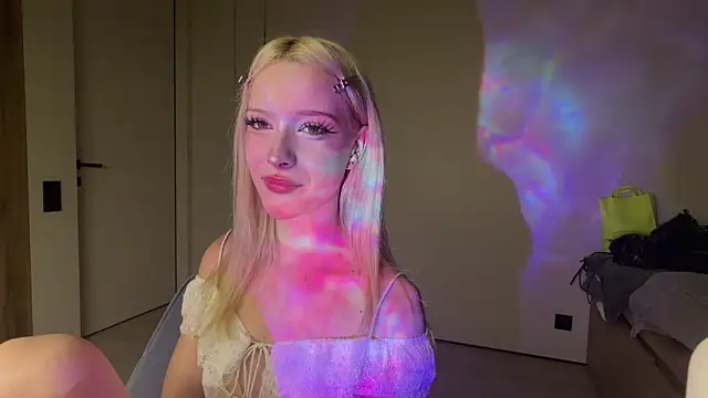 Snapshot of Anny_qte chatting on 28, 7, 2026 Anny qte online show from 28, 7, 2026