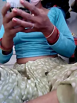 Aarti9080 online show from 18, 6, 2026