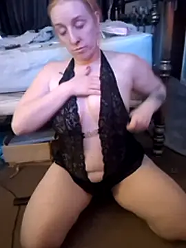 Emiliexx x online show from 12, 7, 2026