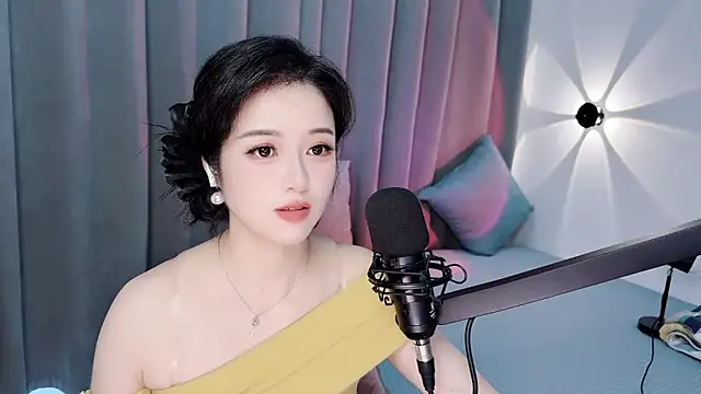 Snapshot of Momo-Wow chatting on 17, 7, 2026 Momo-Wow online show from 17, 7, 2026