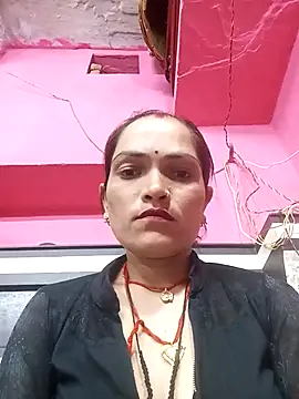 HOjuli9696 online show from 1, 6, 2026