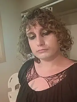 Sissydanielle350 online show from 9, 7, 2026