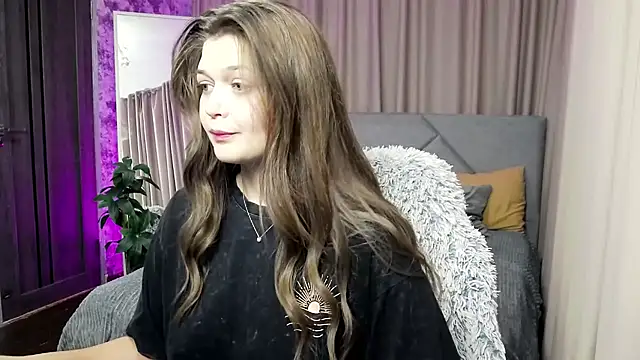 AliceeJin online show from 25, 7, 2026