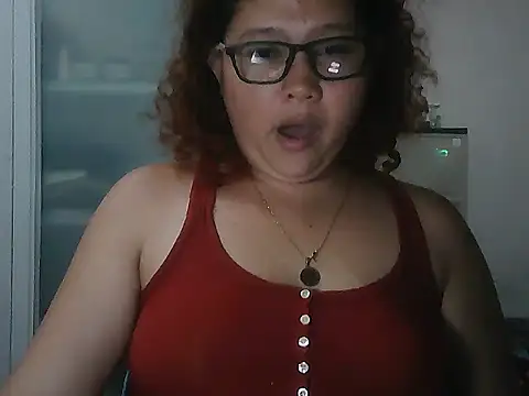 bitchychubby online show from 14, 7, 2026