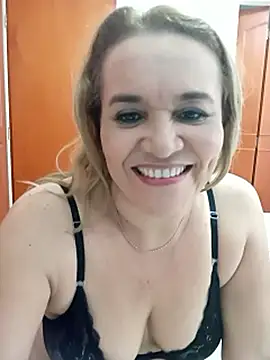 Snapshot of Sara_hilton02 chatting on 11, 6, 2026 Sara hilton02 online show from 11, 6, 2026