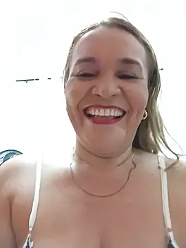 Snapshot of Sara_hilton02 chatting on 15, 6, 2026 Sara hilton02 online show from 15, 6, 2026