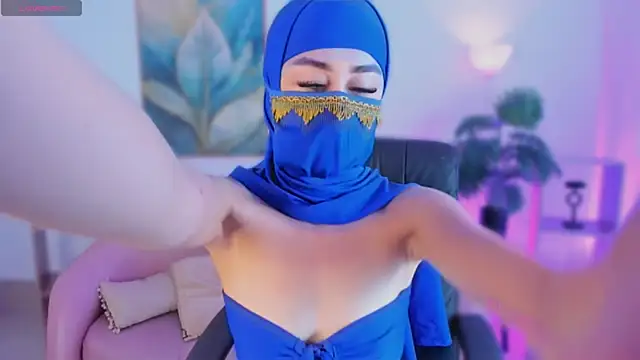 Alina Malak online show from 6, 6, 2026