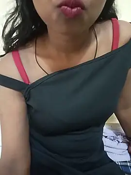 Snapshot of Sexy-Zeenat chatting on 9, 6, 2026 Sexy-Zeenat online show from 9, 6, 2026