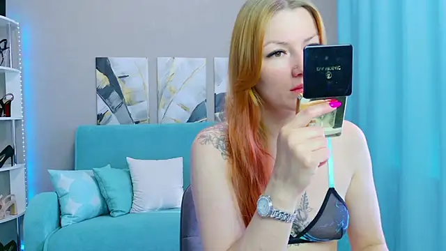 Redhead Vixen   online show from 3, 7, 2026