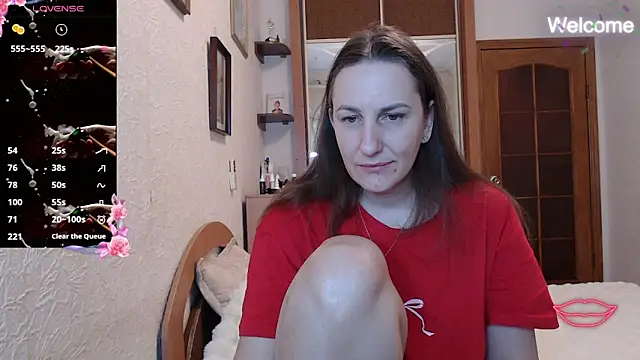 Snapshot of Yevgeshka-Milashka chatting on 7, 1, 2026 Yevgeshka-Milashka online show from 7, 1, 2026