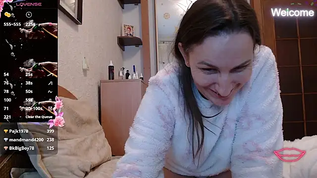 Snapshot of Yevgeshka-Milashka chatting on 17, 1, 2026 Yevgeshka-Milashka online show from 17, 1, 2026