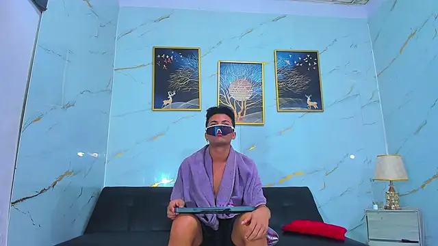 Anthony little online show from 21, 6, 2026
