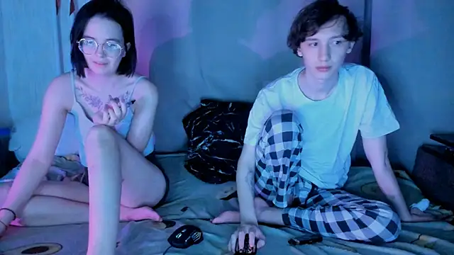 Perfect CoupleXX online show from 12, 7, 2026
