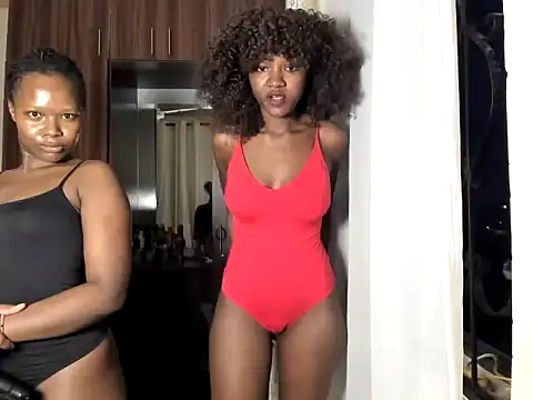 Snapshot of Urfavvduo chatting on 15, 6, 2026 Urfavvduo online show from 15, 6, 2026