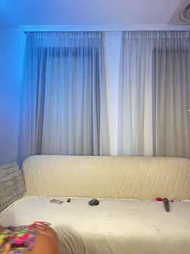 Snapshot of ValentinaMonroee chatting on 10, 7, 2026 ValentinaMonroee online show from 10, 7, 2026