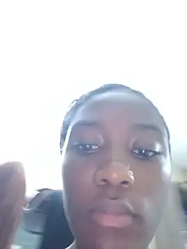 Snapshot of Sweet-Hennessy chatting on 19, 6, 2026 Sweet-Hennessy online show from 19, 6, 2026