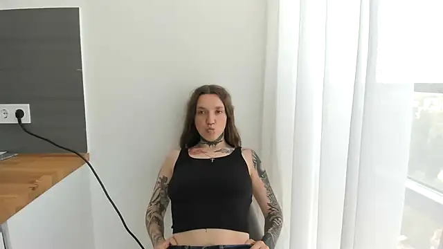 MilaMoll673 online show from 6, 6, 2026