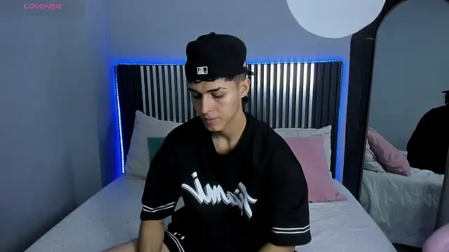 Axel Mendozaa online show from 2, 7, 2026