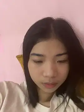Snapshot of -Kempi- chatting on 13, 7, 2026 -Kempi- online show from 13, 7, 2026
