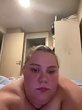 chubbyqueenbb online show from 3, 7, 2026