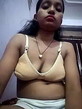 kajal jain00 online show from 13, 7, 2026