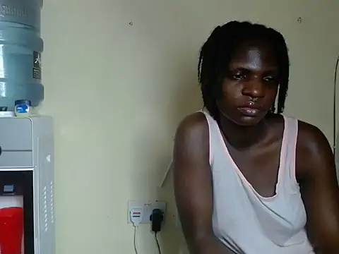 Snapshot of Tracy_Hype chatting on 12, 6, 2026 Tracy Hype online show from 12, 6, 2026