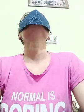 Shaina01 online show from 12, 6, 2026