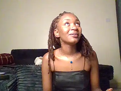 Snapshot of Lill_Miss chatting on 12, 7, 2026 Lill Miss online show from 12, 7, 2026