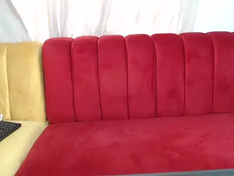 Snapshot of Cristinaahxx chatting on 1, 7, 2026 Cristinaahxx online show from 1, 7, 2026