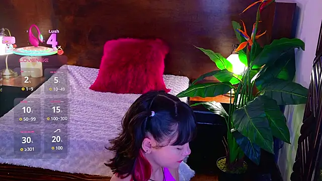 Snapshot of Emily_amaura chatting on 23, 6, 2026 Emily amaura online show from 23, 6, 2026