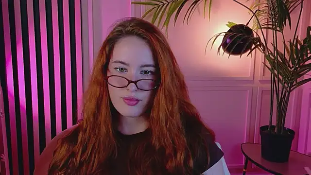 Snapshot of ChloeAster chatting on 28, 6, 2026 ChloeAster online show from 28, 6, 2026