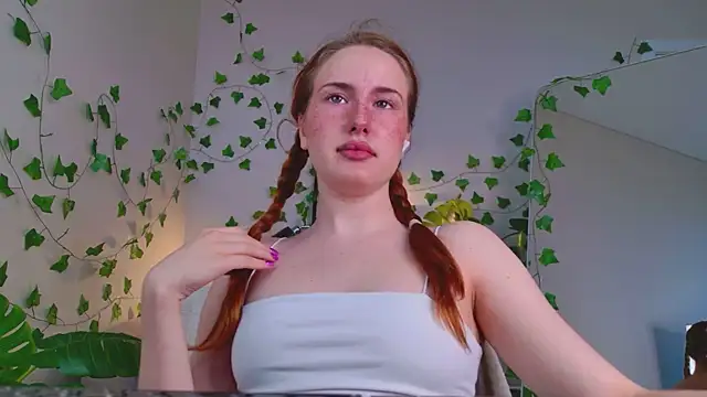 Snapshot of ChloeAster chatting on 21, 7, 2026 ChloeAster online show from 21, 7, 2026
