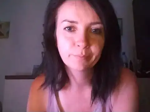JenniferAlone online show from 26, 6, 2026