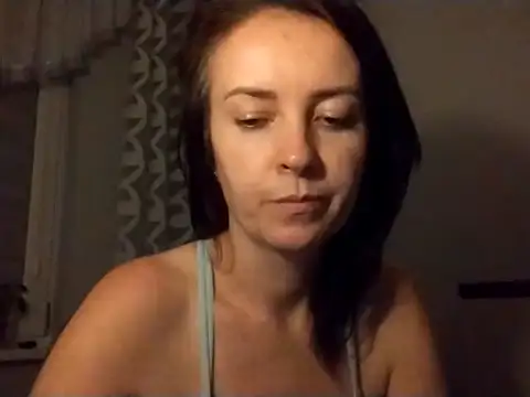 JenniferAlone online show from 14, 7, 2026