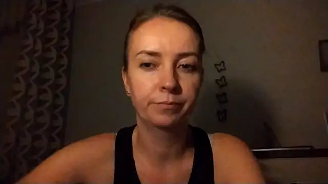 JenniferAlone online show from 19, 7, 2026
