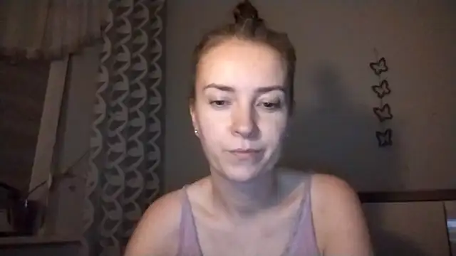 JenniferAlone online show from 26, 7, 2026