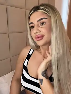 Selinacraz online show from 9, 6, 2026