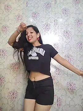 Queen Rosyy online show from 25, 6, 2026