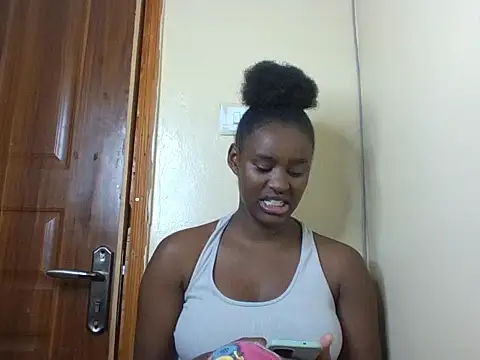 Prettygodess1 online show from 13, 7, 2026