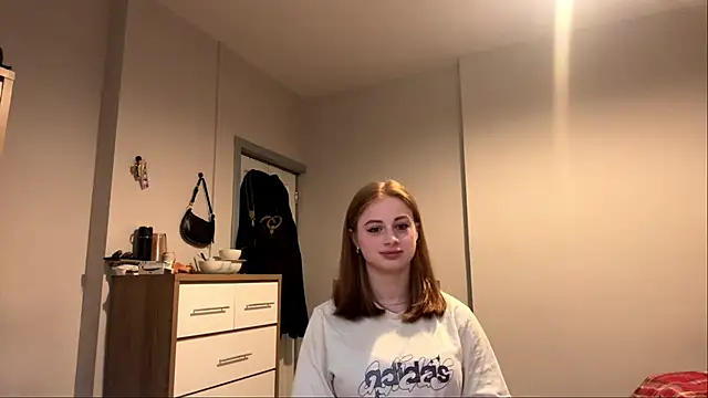 kittenflub online show from 9, 6, 2026