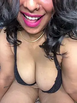 Nottyy Bella  online show from 8, 7, 2026