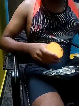 Lawrencedlkk007 online show from 28, 2, 2025