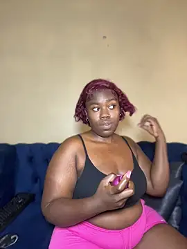 BigBootyBrie01 online show from 20, 7, 2026