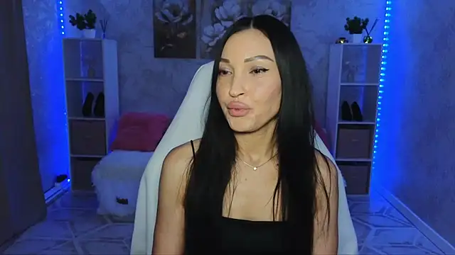NikoleMills online show from 22, 7, 2026
