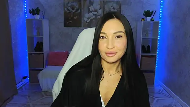 NikoleMills online show from 26, 7, 2026