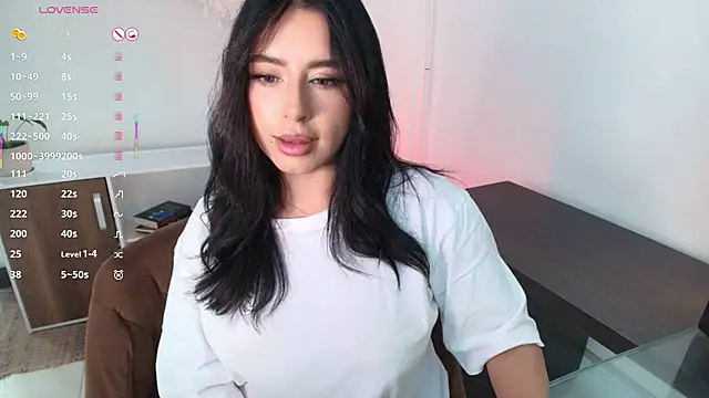Snapshot of Isa_vargas_ chatting on 14, 6, 2026 Isa vargas online show from 14, 6, 2026