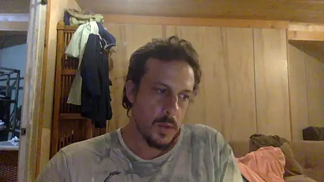 Snapshot of hawaiiguy620 chatting on 10, 6, 2026 hawaiiguy620 online show from 10, 6, 2026