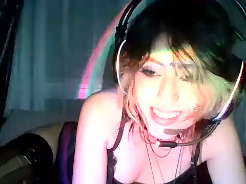 kittenpasive30 online show from 12, 7, 2026